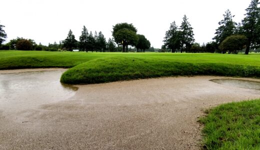 重永亜斗夢が前半９ホールでツアー最少２８マーク　荒天で６時間遅れのスタートも何の／国内男子ゴルフ